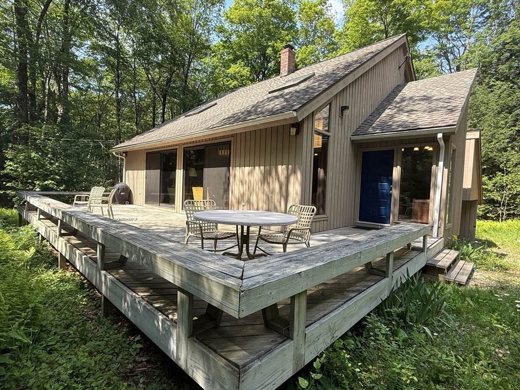 841 Moberg Rd - Photo 1