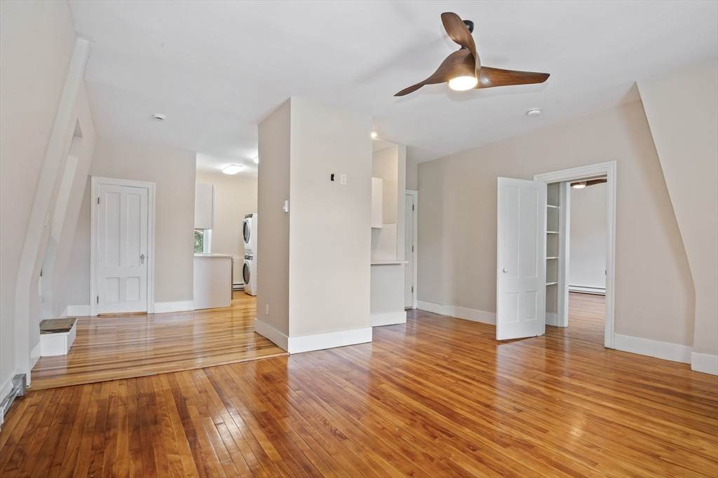 35 Oak Ave - Photo 1
