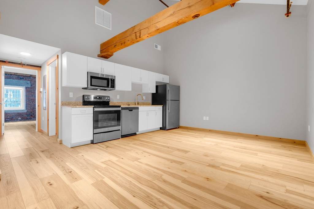 58 13th Street - Photo 1