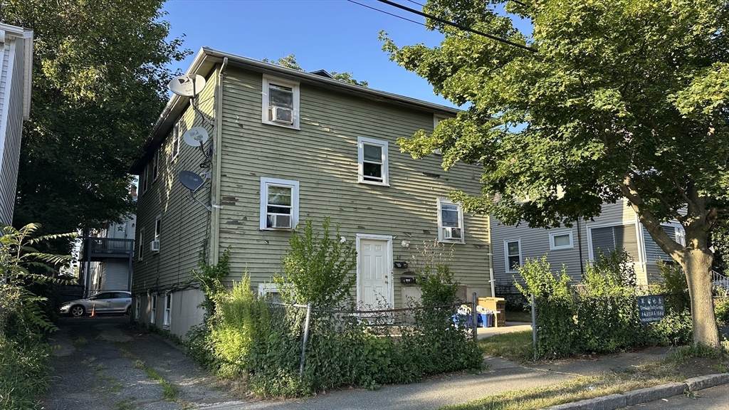 60 6th Ave - Photo 1