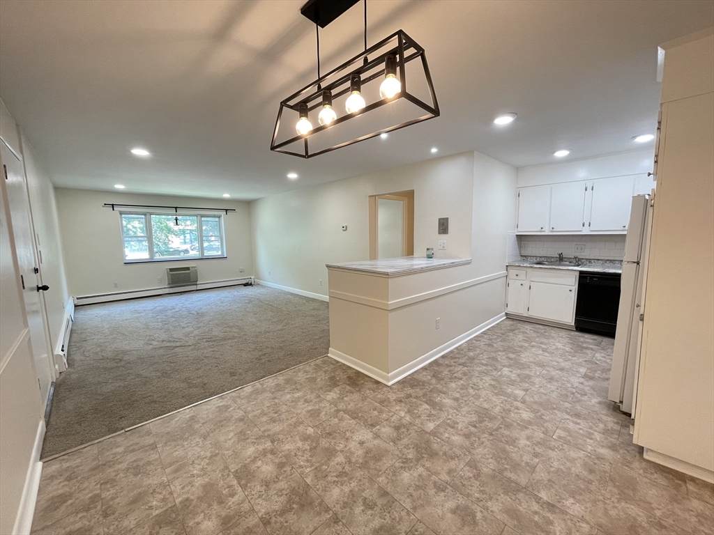 73 Walnut St - Photo 1