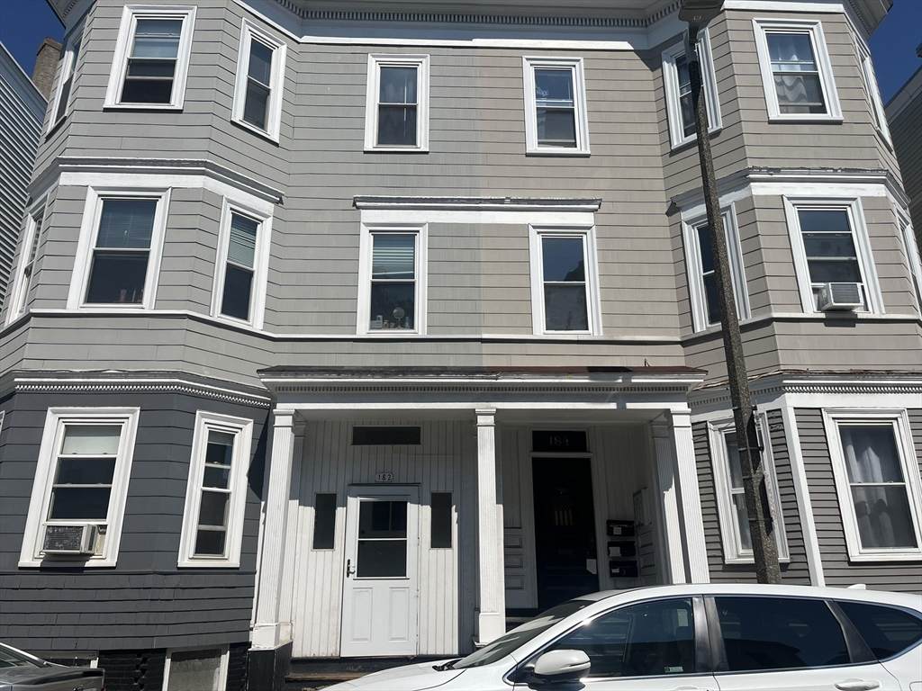 184 L Street - Photo 1