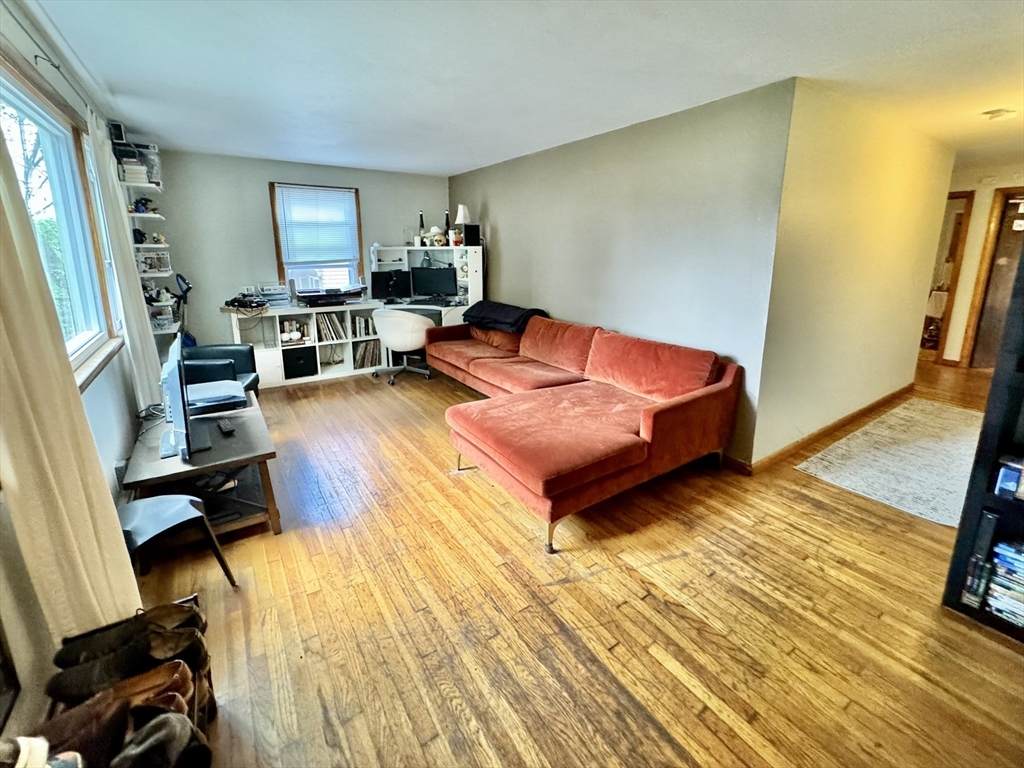 64 Ridgemont St. - Photo 1