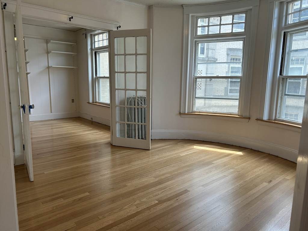1675 Beacon St. - Photo 1
