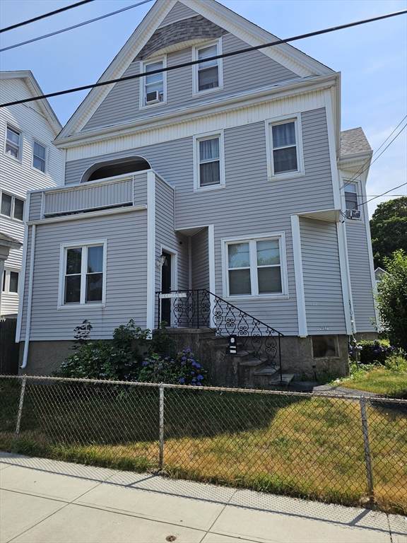 112 Coral Street - Photo 1