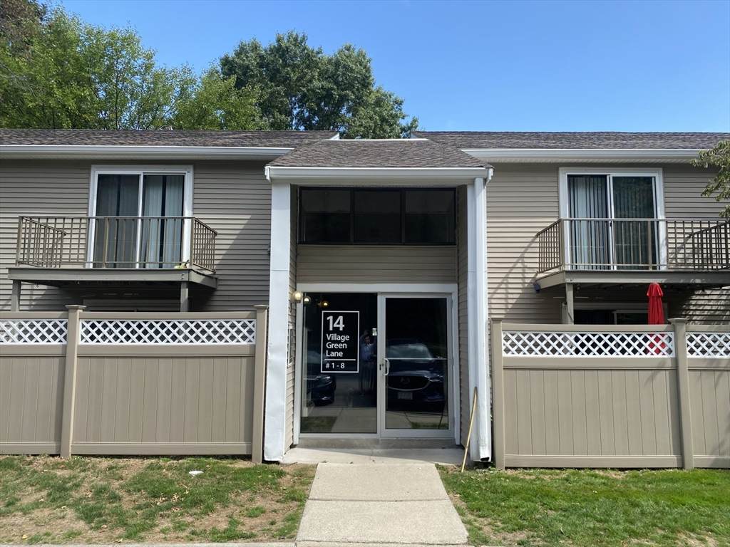 14 Village Green Lane - Photo 1