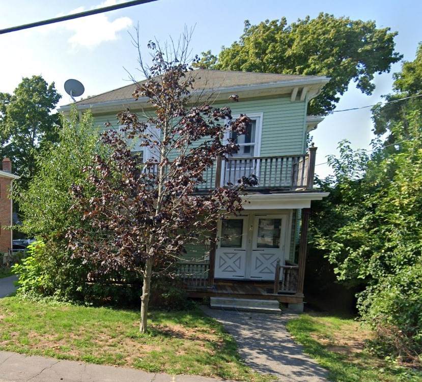 92 Fayette St - Photo 1