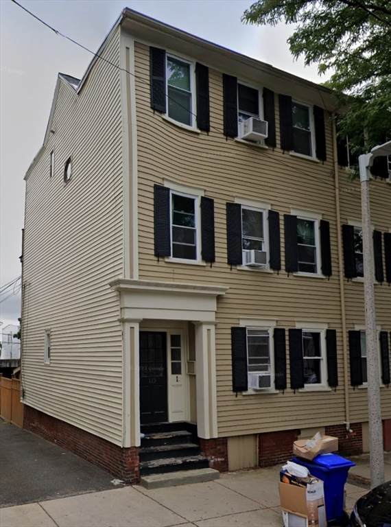 125 Trenton St - Photo 1