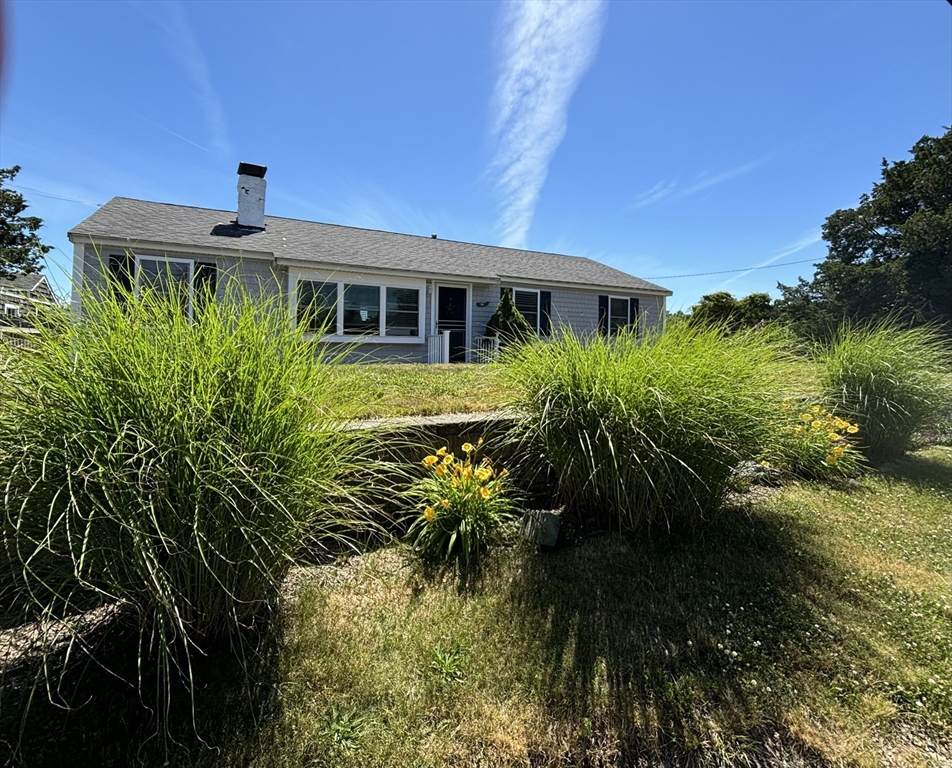 76 Bayberry Road - Photo 1