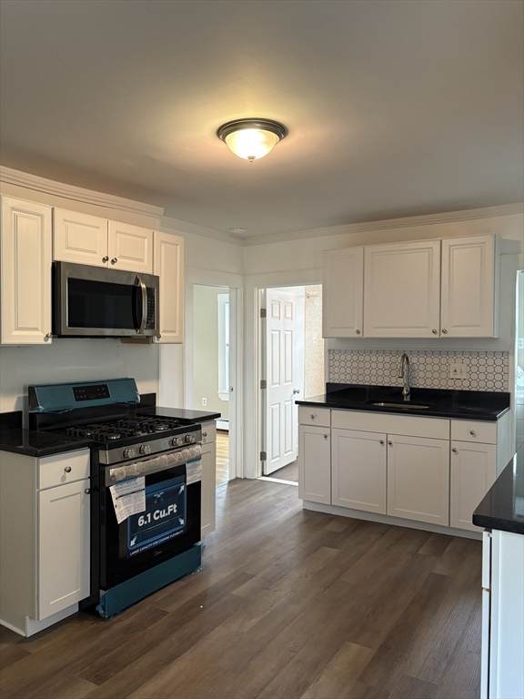 10-12 Rockdale Ave - Photo 1