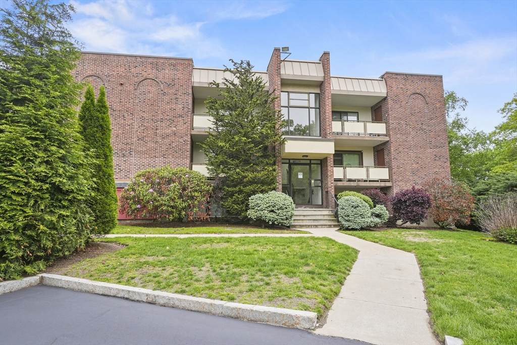 55 Angleside Road - Photo 1