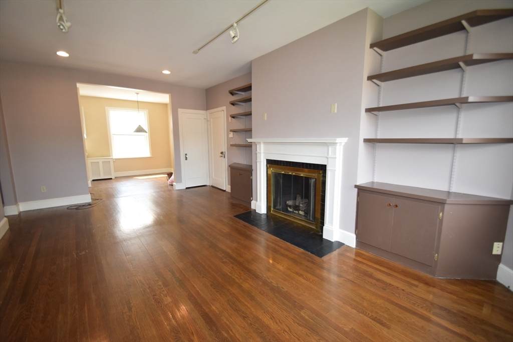 141 Beaconsfield Road - Photo 1