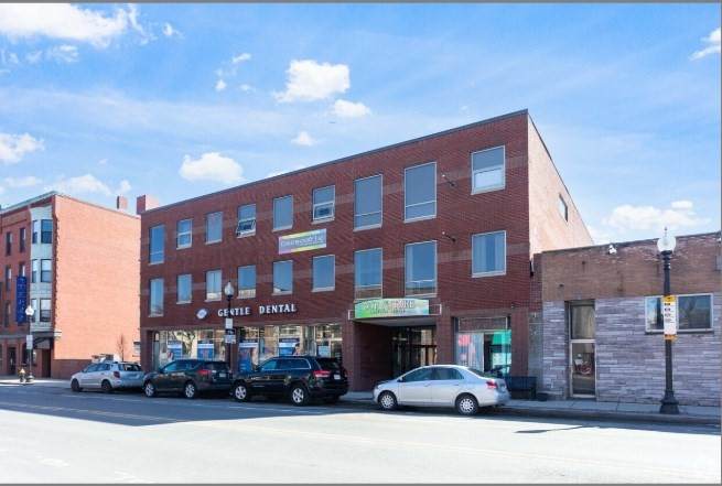 320 Washington - Photo 1