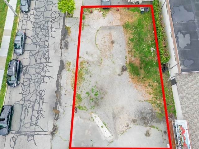 300 Rivet St - Photo 1