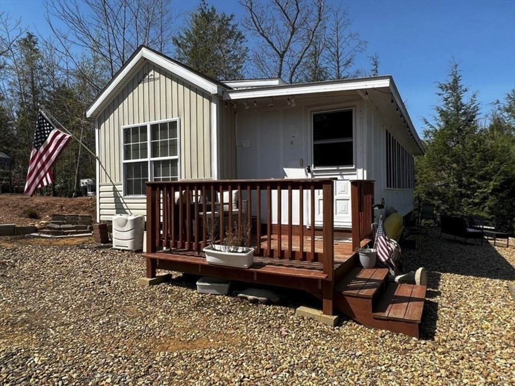 49 East Brimfield Holland Rd - Photo 1