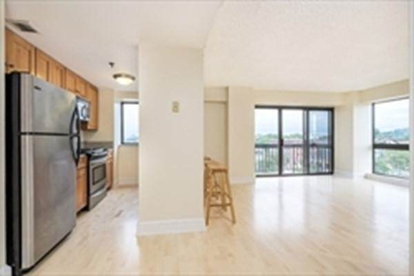 15 N Beacon St - Photo 1