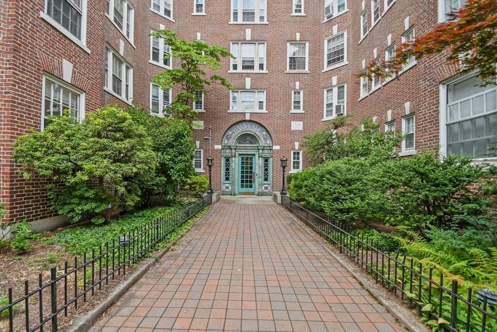 1572 Massachusetts Ave - Photo 1