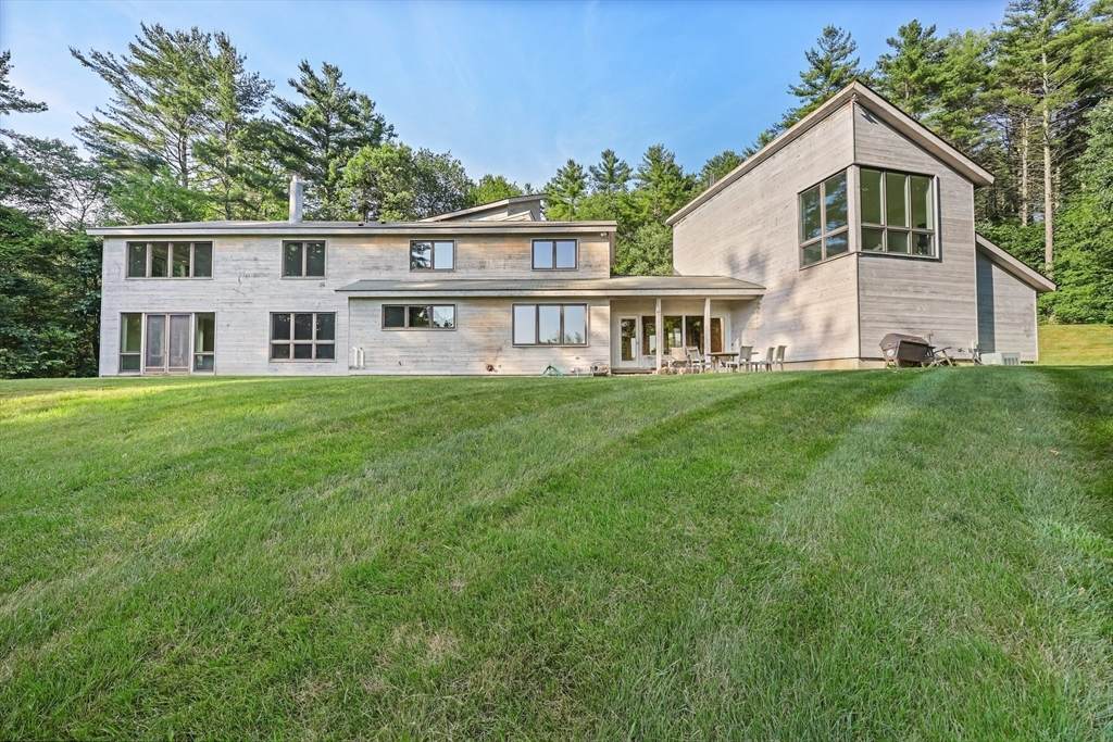 27 January Hills Rd - Photo 1