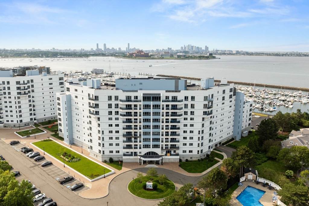 1001 Marina Dr - Photo 1