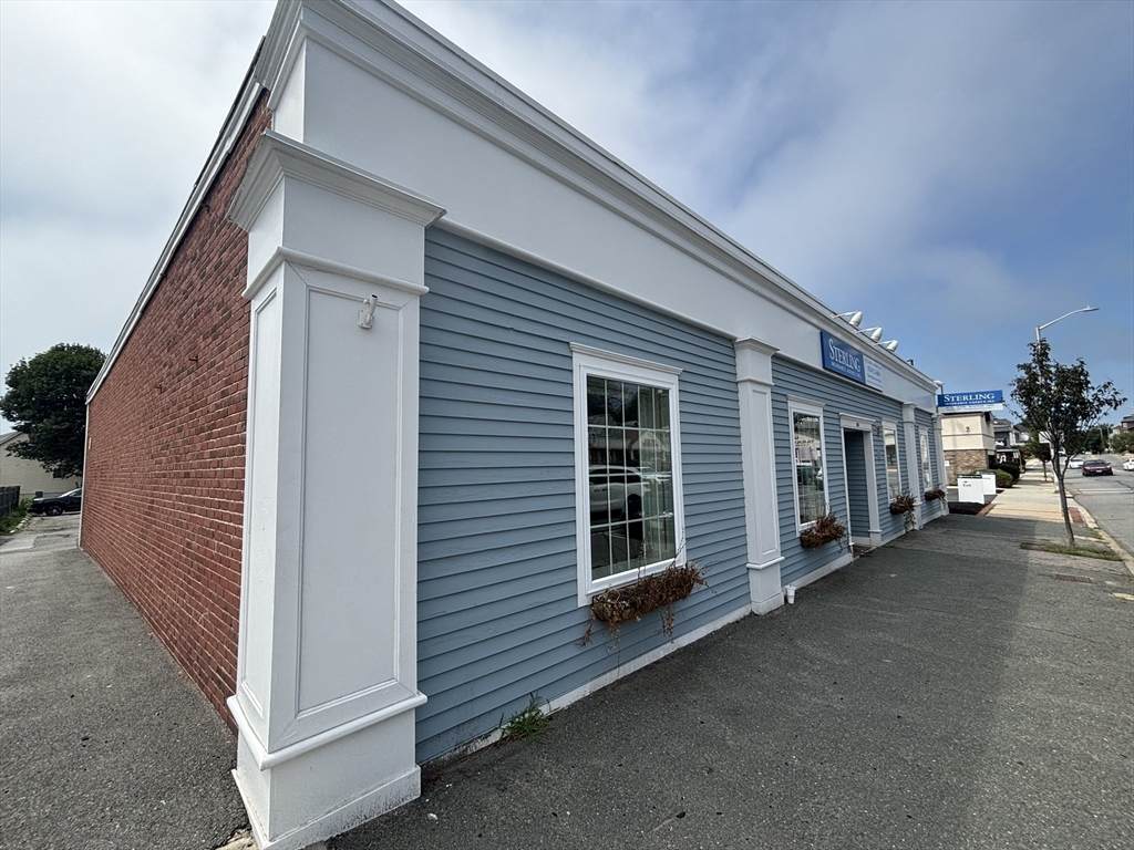 306 Cabot St - Photo 1