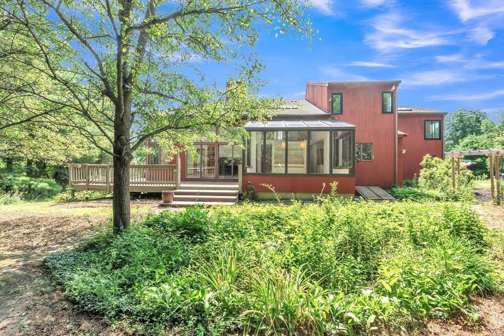 9 Stony Brook Rd - Photo 1