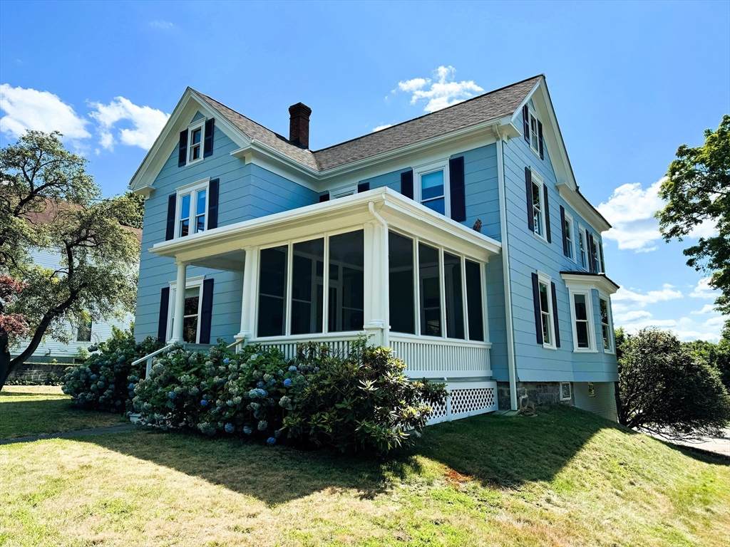 90 Maple Avenue - Photo 1