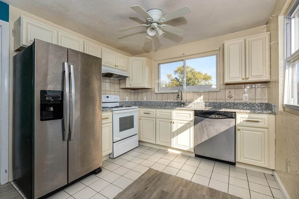 69 Calumet Street - Photo 1