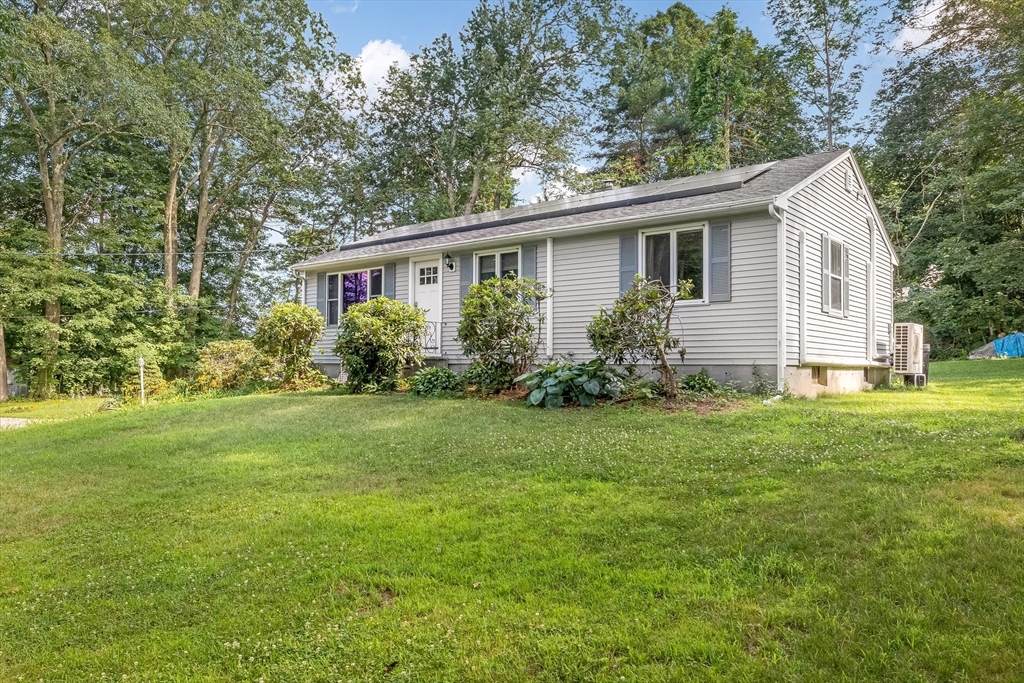 2 Victor Ave - Photo 1