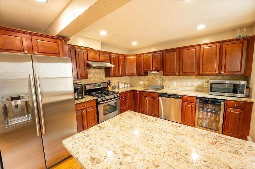 15 Downer Court - Photo 1