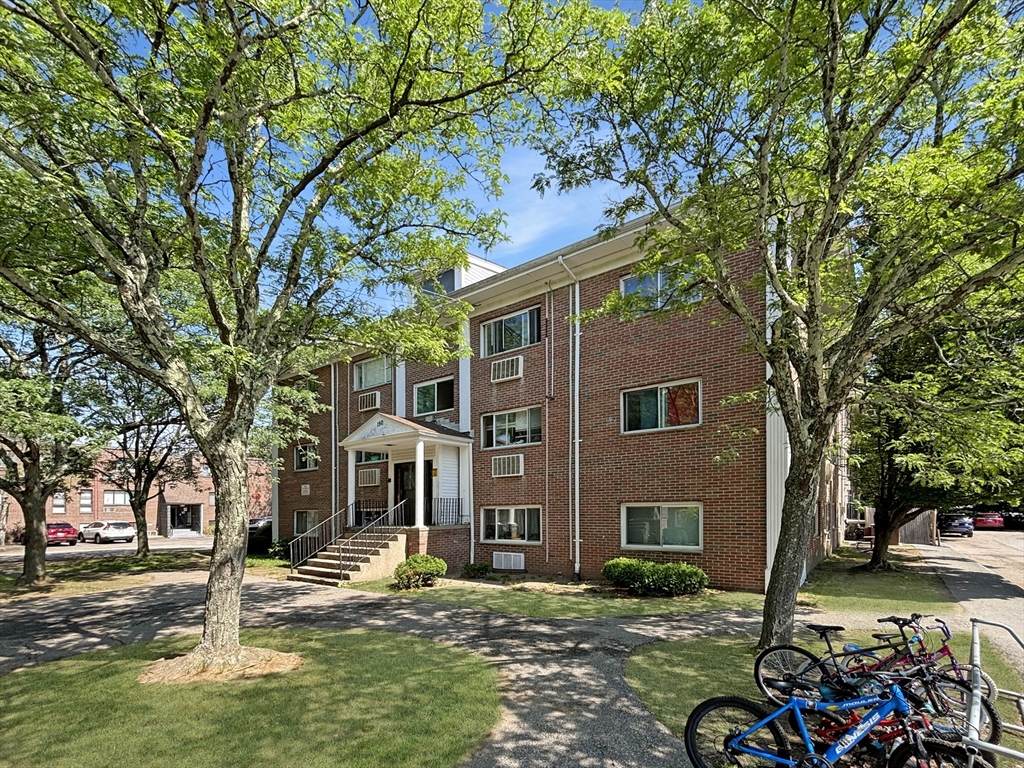 150 2nd St - Photo 1