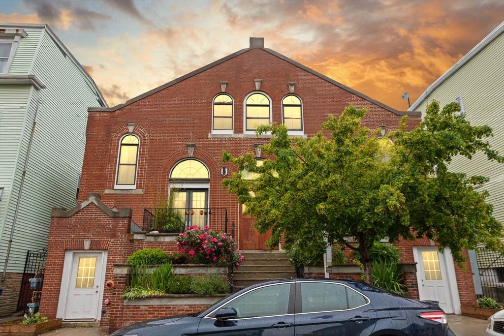 336 Saratoga Street - Photo 1