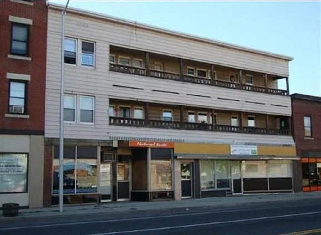 726 Chicopee St. - Photo 1