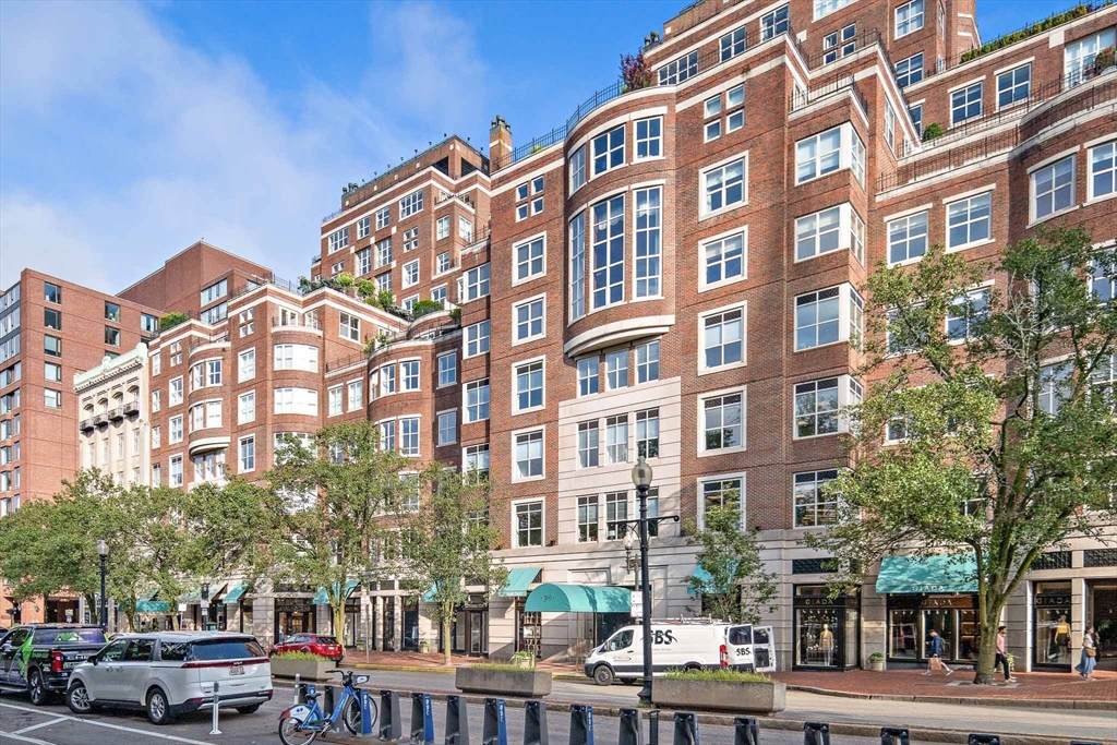 300 Boylston St - Photo 1