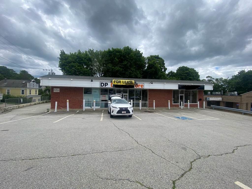 160 Main St. - Photo 1