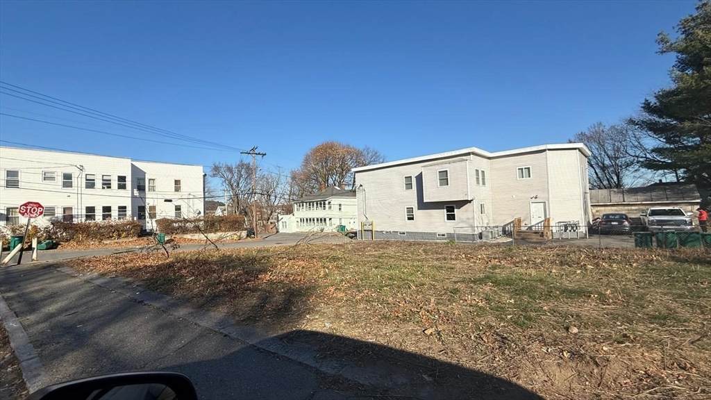 38-44 Granite St - Photo 1