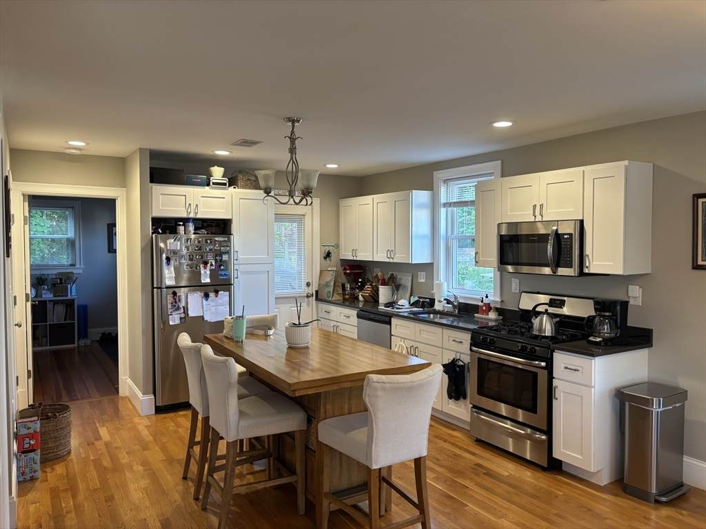 269 Minot - Photo 1