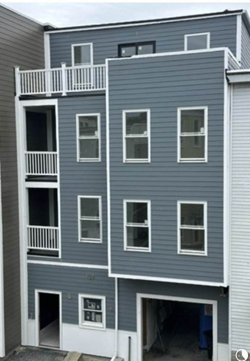 197 Havre St - Photo 1