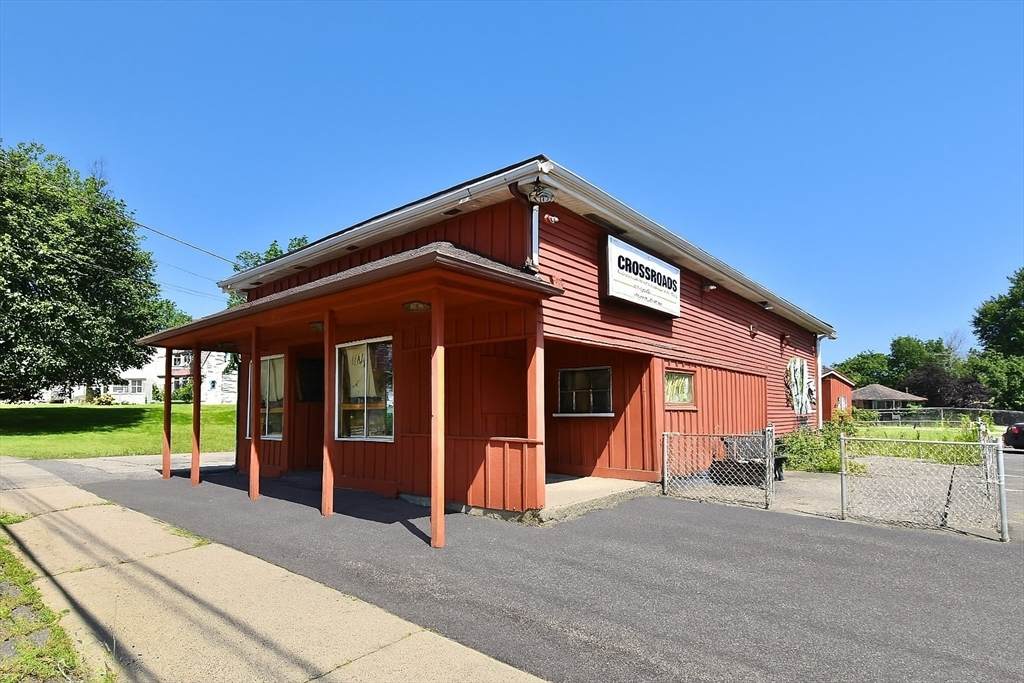 193 Fairview Ave - Photo 1