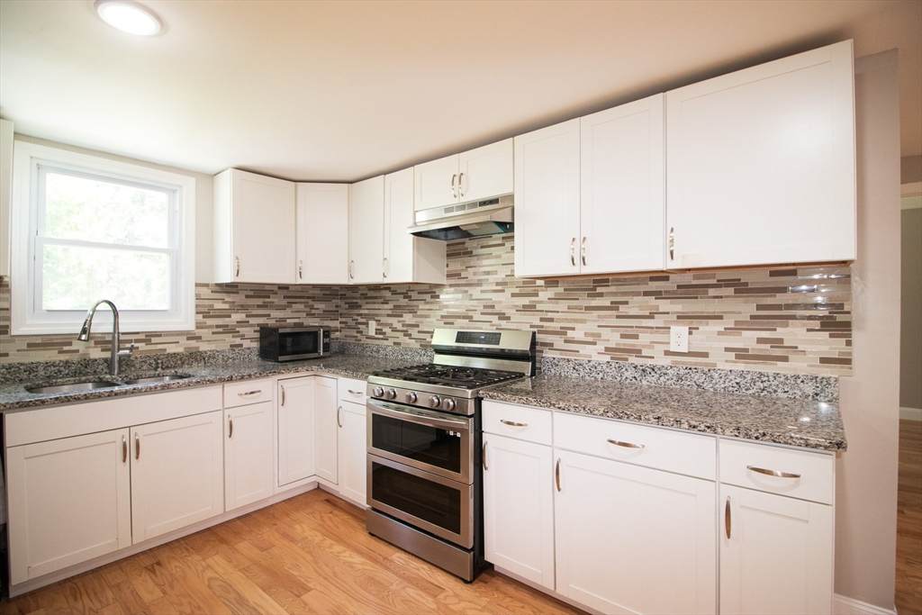 5 Westford - Photo 1