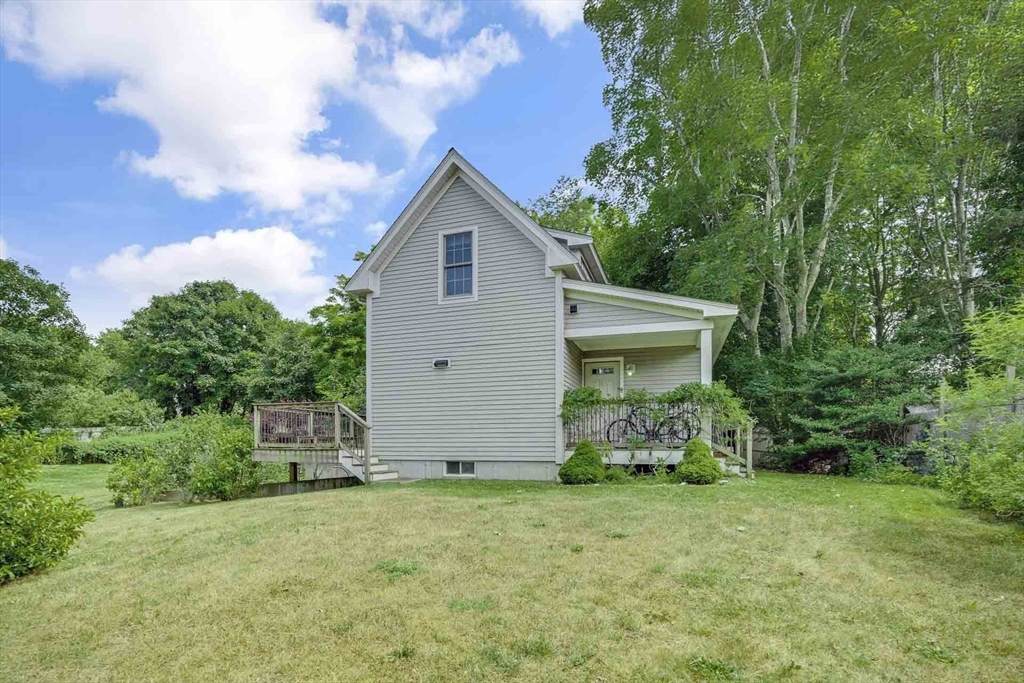 136 Spring St - Photo 1