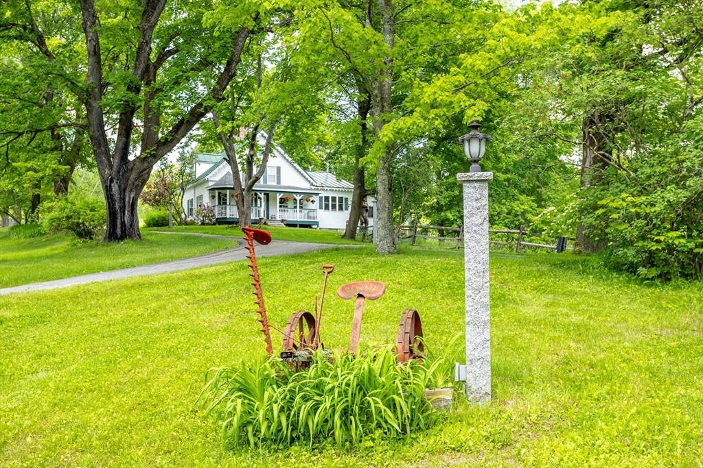 298 Hale Street - Photo 1