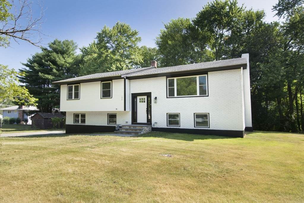 196 Chapin - Photo 1