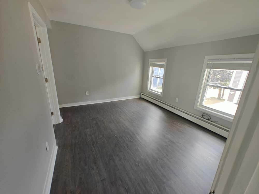 27 Vine St - Photo 1