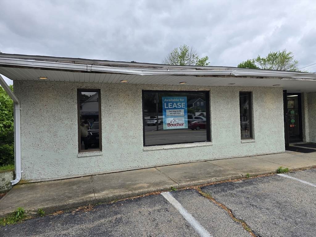 170 Pulaski Blvd - Photo 1