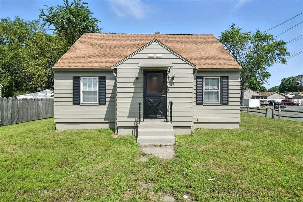 1118 Boston Rd - Photo 1