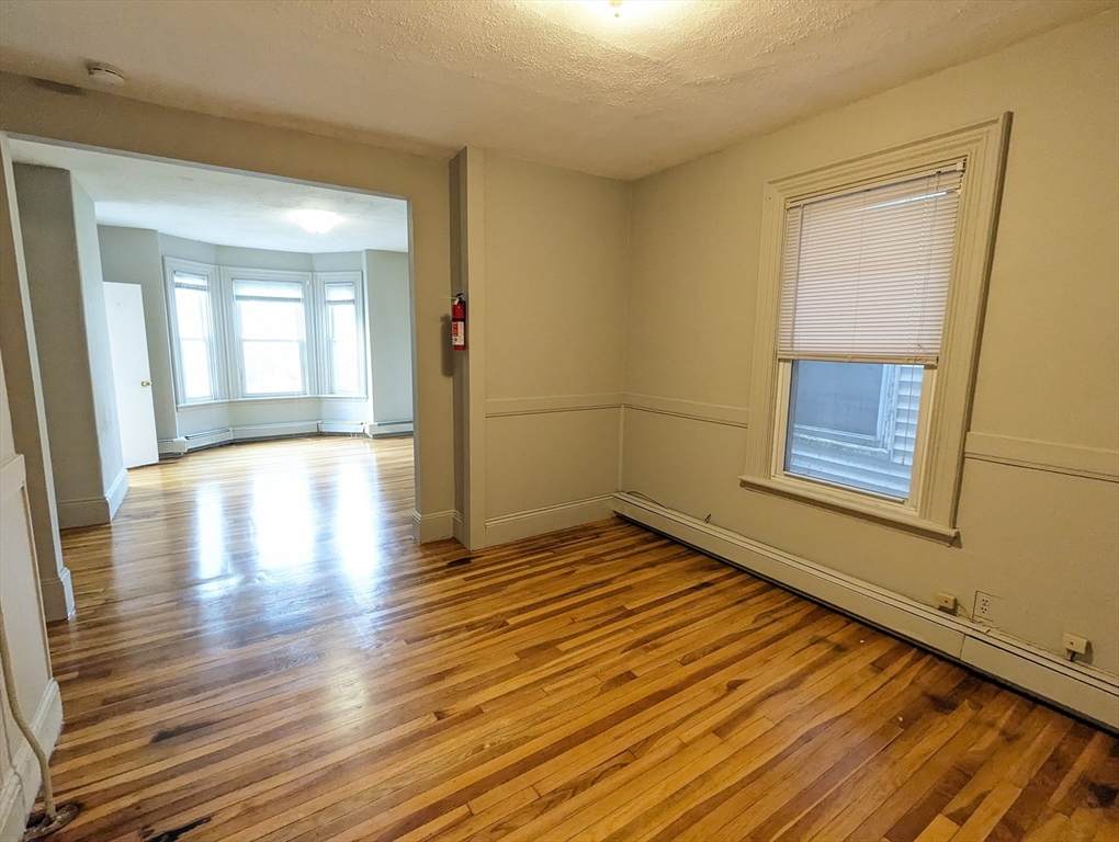 219 Green Street - Photo 1