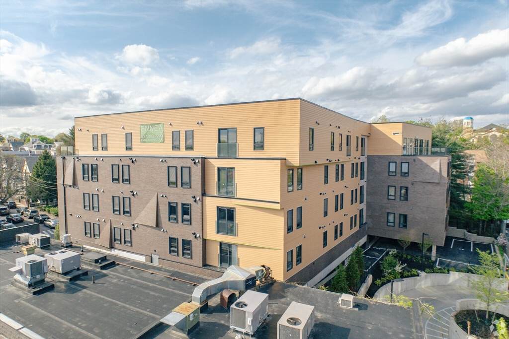 9 Central St - Photo 1