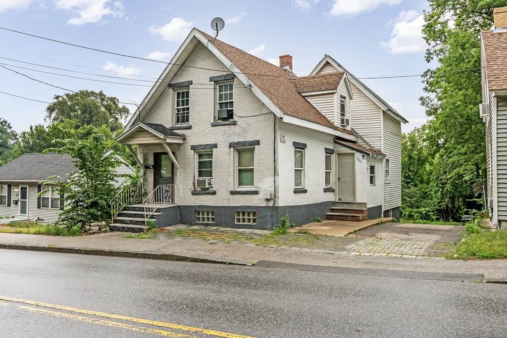 389 Front St - Photo 1