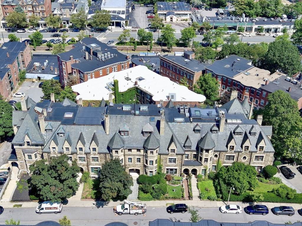 15 Garrison Rd - Photo 1