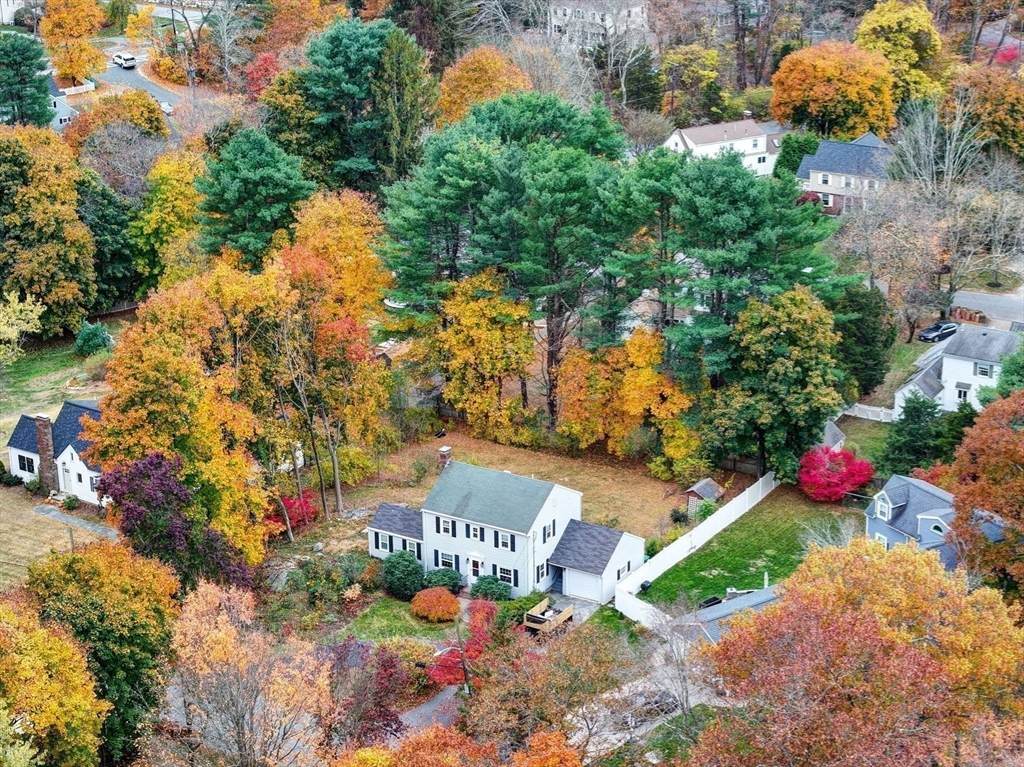 60 Warwick Dr - Photo 1